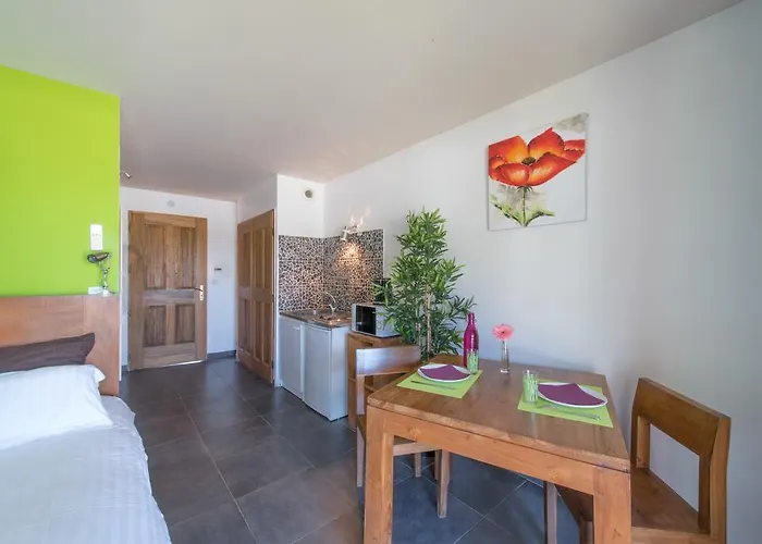 Domaine Le Milos Hotel